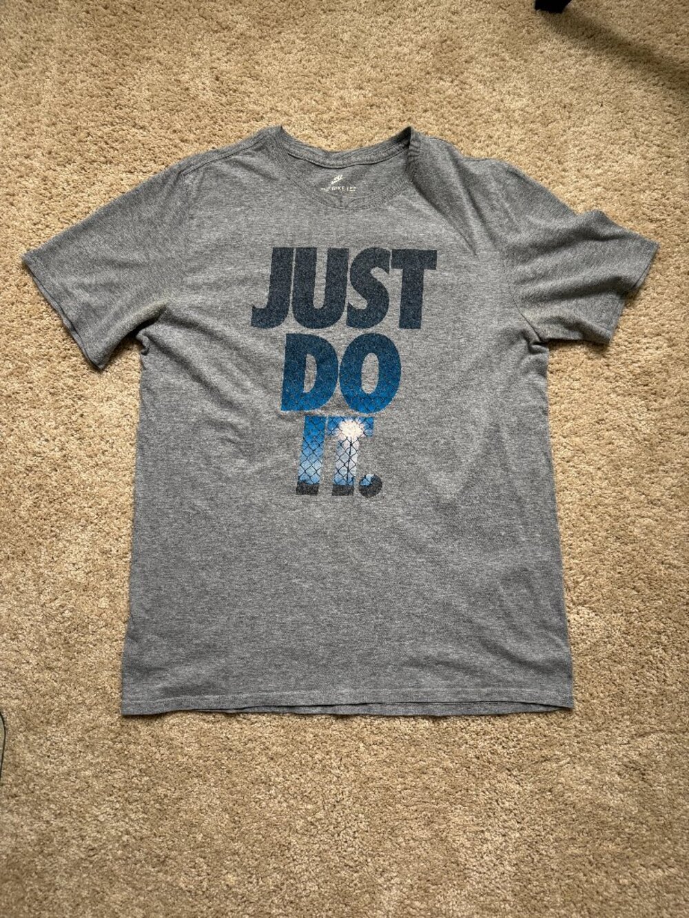 Nike Just Do It Graphic Tee Mens Large Gray Short Sleeve Athletic Cut T-Shirt